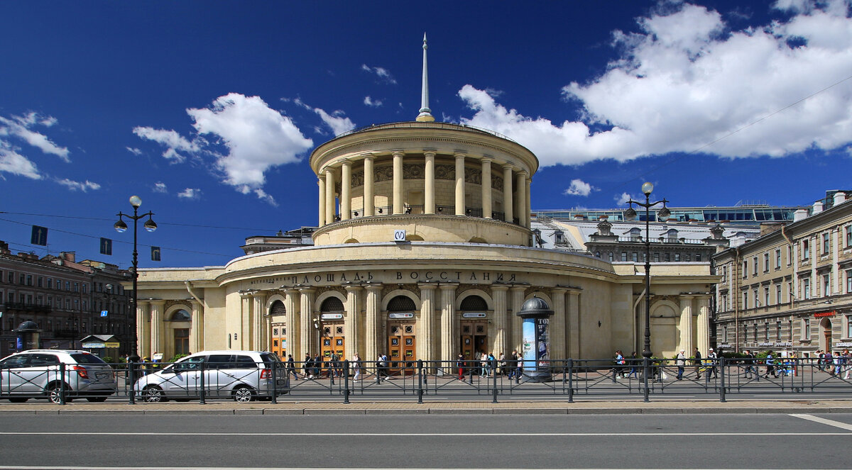 метро восстания санкт петербург