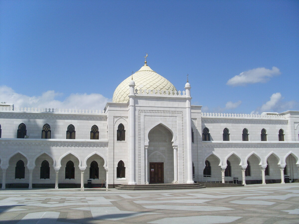 Белая мечеть ул кул гали 1 фото