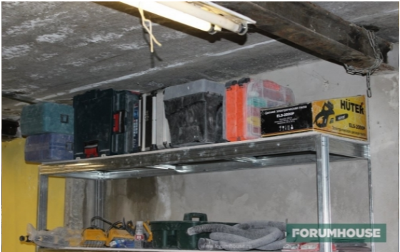 Пользователи портала делятся опытом организации рабочего пространства и хранения ручных и электроинструментов в гаражах и мастерских Вам понадобился какой-либо инструмент или крепёж?-3-2