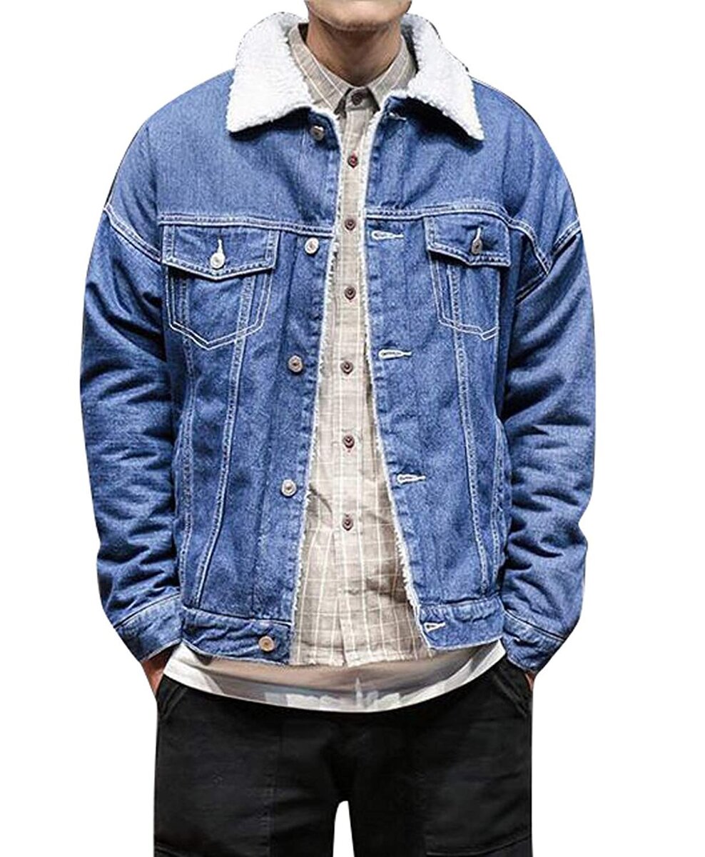 Джинсовая куртка с утеплителем из искусственного меха.