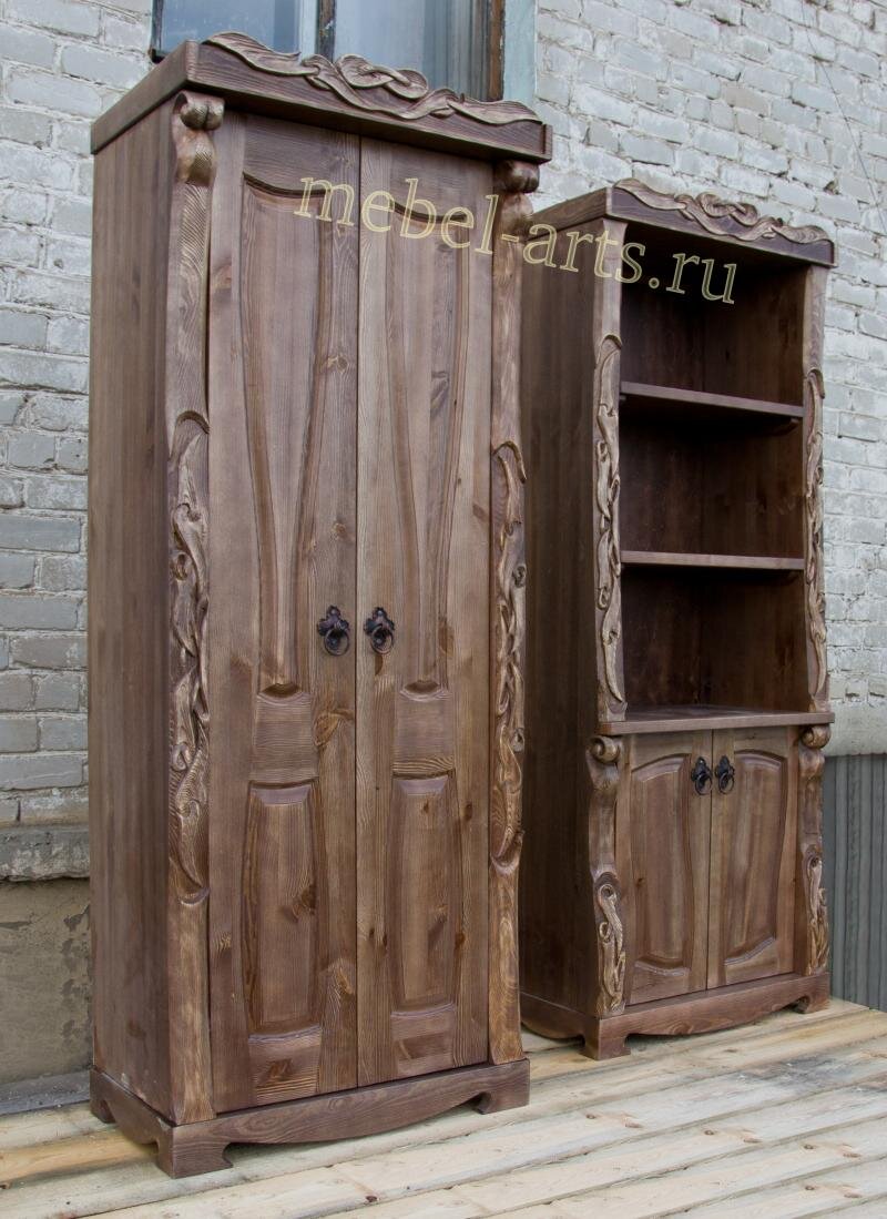 Шкаф с дверками и шкаф с полками