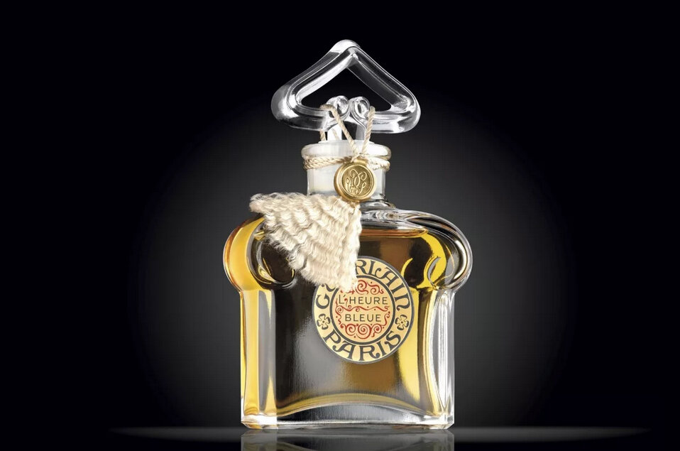 Современное издание, стоит около 20 тысяч за 30 мл. в концентрации духов.