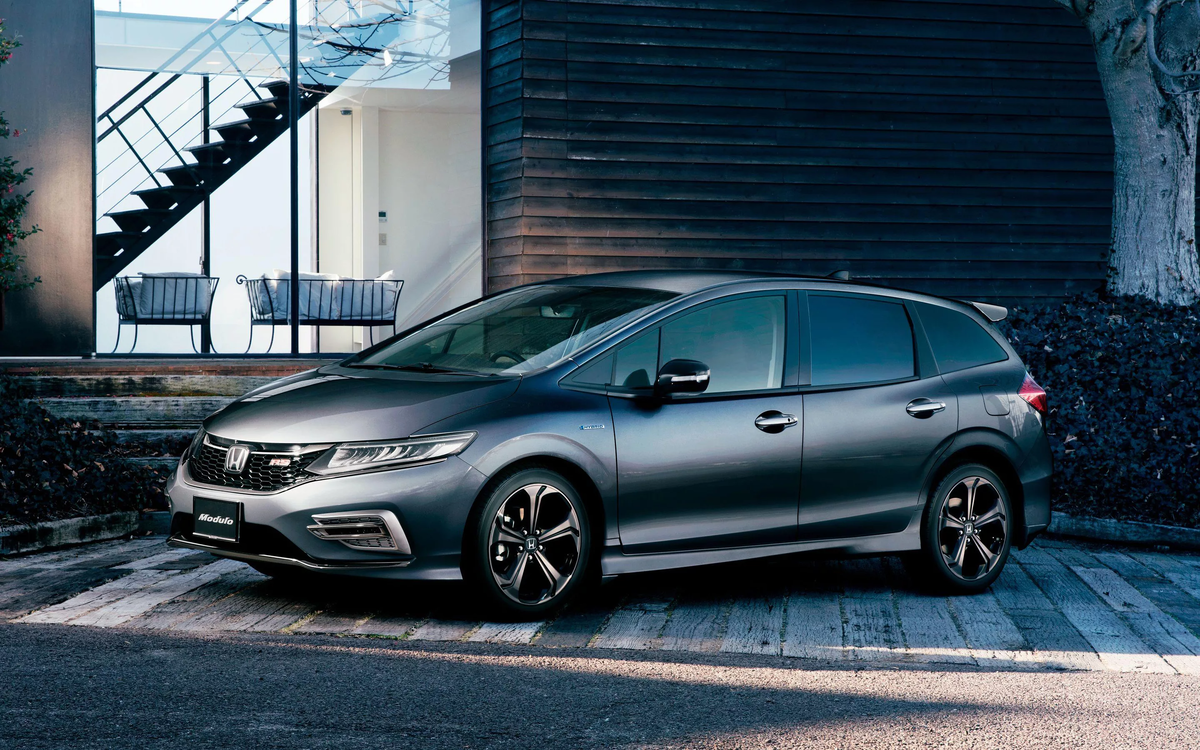 Honda Jade. Фотография взята с сервиса Яндекс Картинки