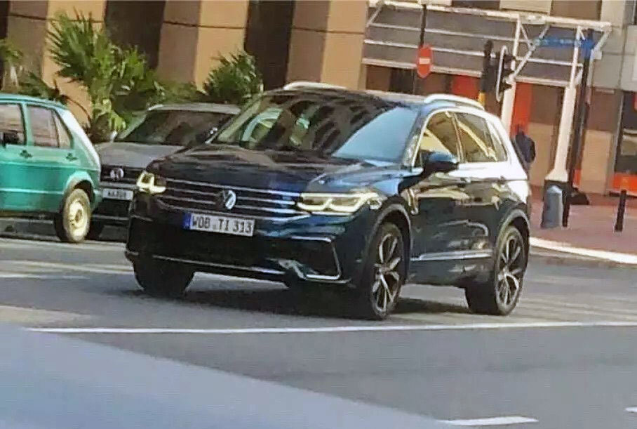 фото :   Volkswagen Tiguan  