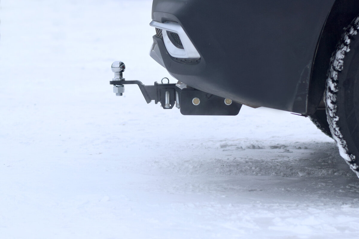 Фаркоп с накладкой из нерж. KIA Seltos