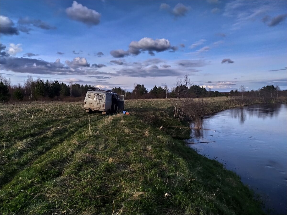 Использовали в деревне инновационный способ добычи воды из реки