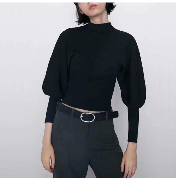 Женский свитер свободного покроя. Фото с Aliexpress.