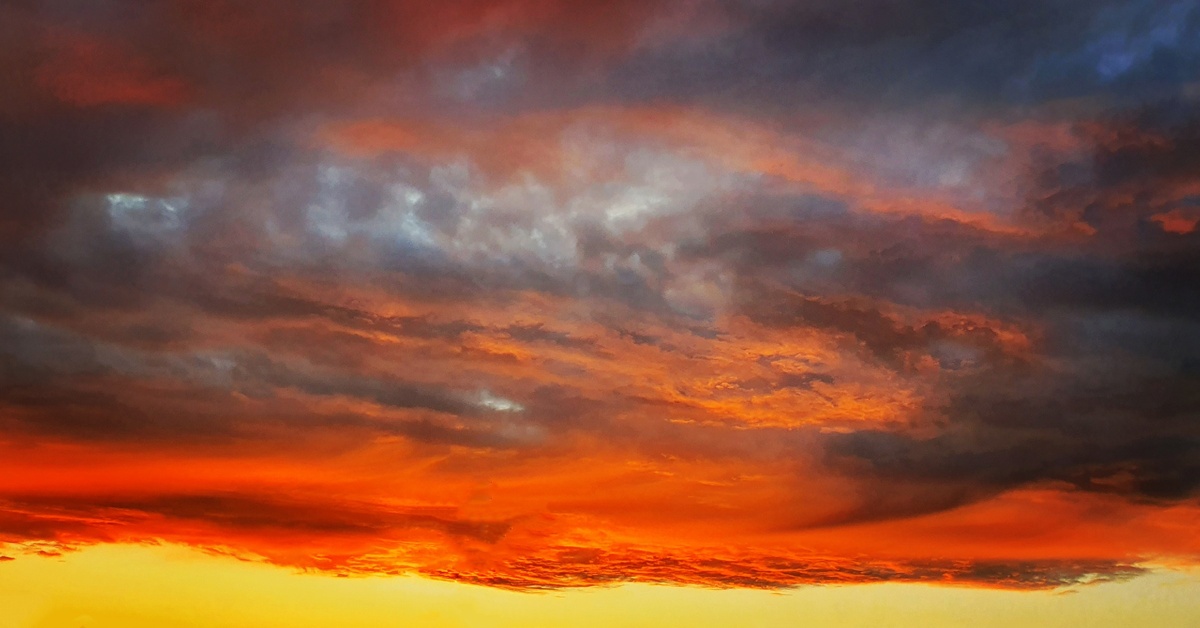 "Только агенты по страхованию жизни совершенно точно могут сказать, что Вас ожидает". (автор неизв.)