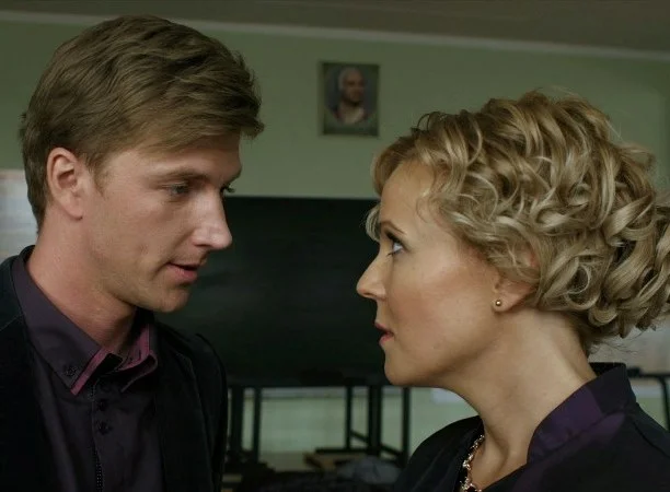 мелодрамы 2013. мария куликова ожерелье. путь к сердцу мужчины фильм. жизнь рассудит актеры. тихая гавань 2013 постеры.