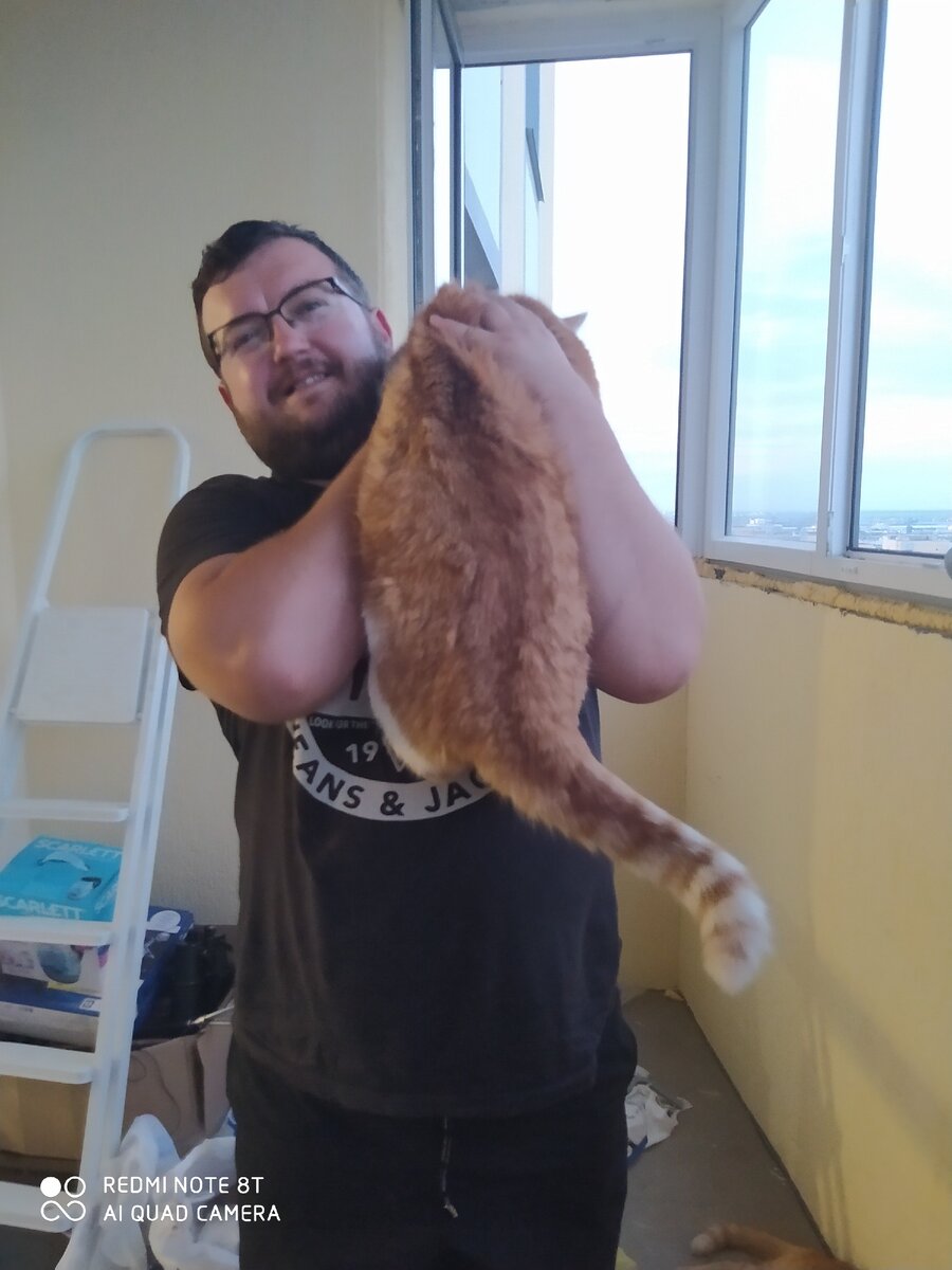 мы не толстые просто кость широкая-)