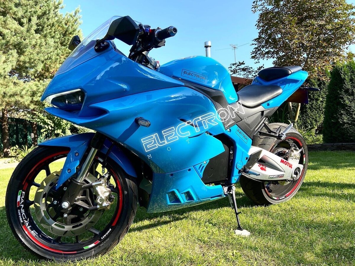 Электромотоцикл Ducati Panigale