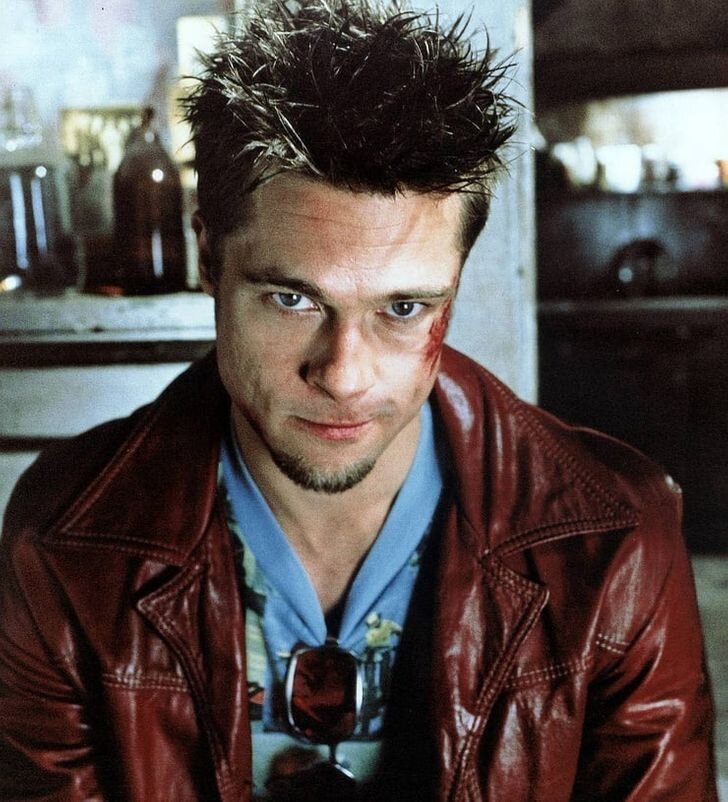 Брэд Питт шикарно отыграл свою роль! Да и фильм прекрасный, советую!