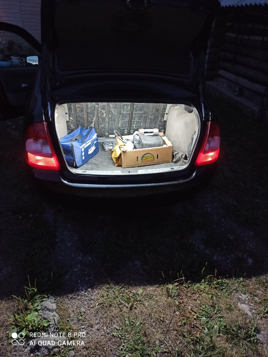 Вот так светит 1 метр ленты (120 светодиодов на 1м)