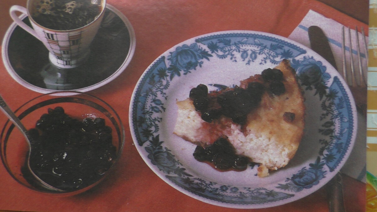 НА ФОТО ЛАПШЕВНИК С ТВОРОГОМ.