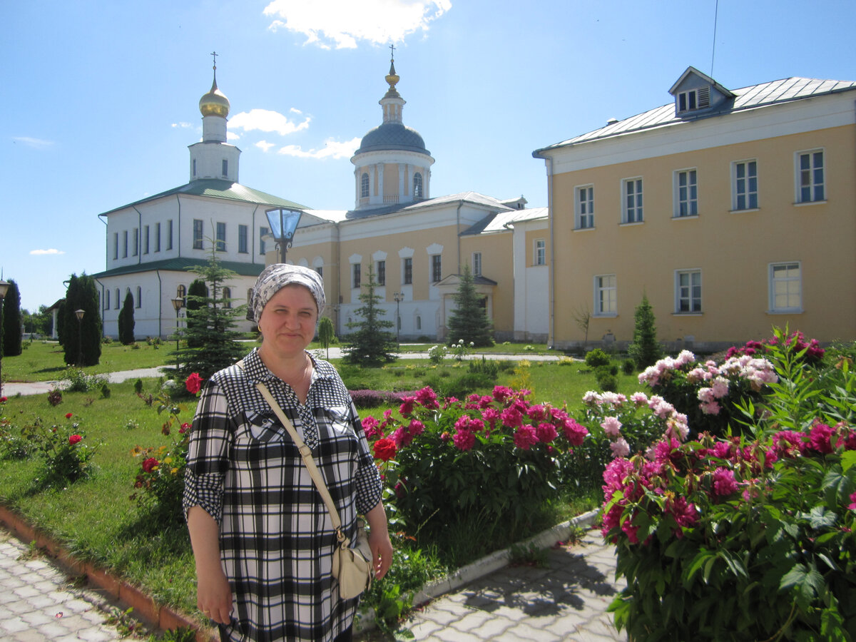 монастырь в Голутвине.