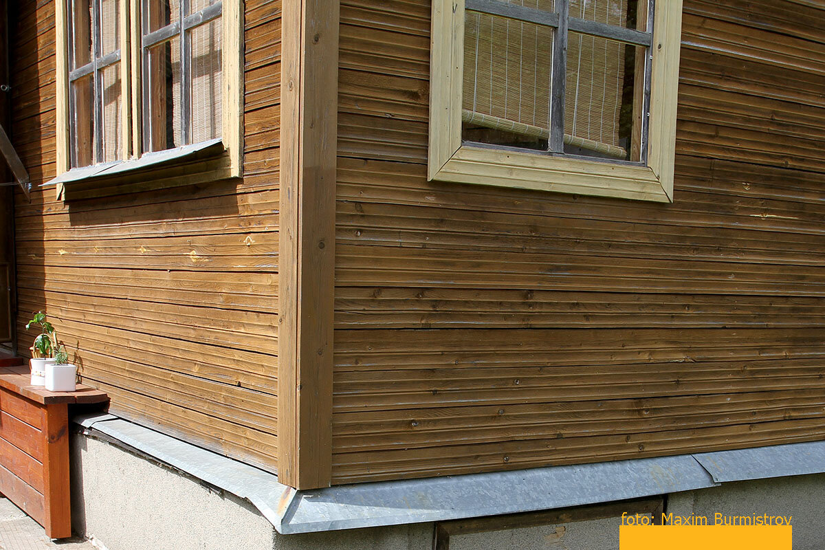 Ветхая пересохшая вагонка будет сопротивляться гвоздодеру, покрошится вся, как печенки «юбилейные», всего и делов!