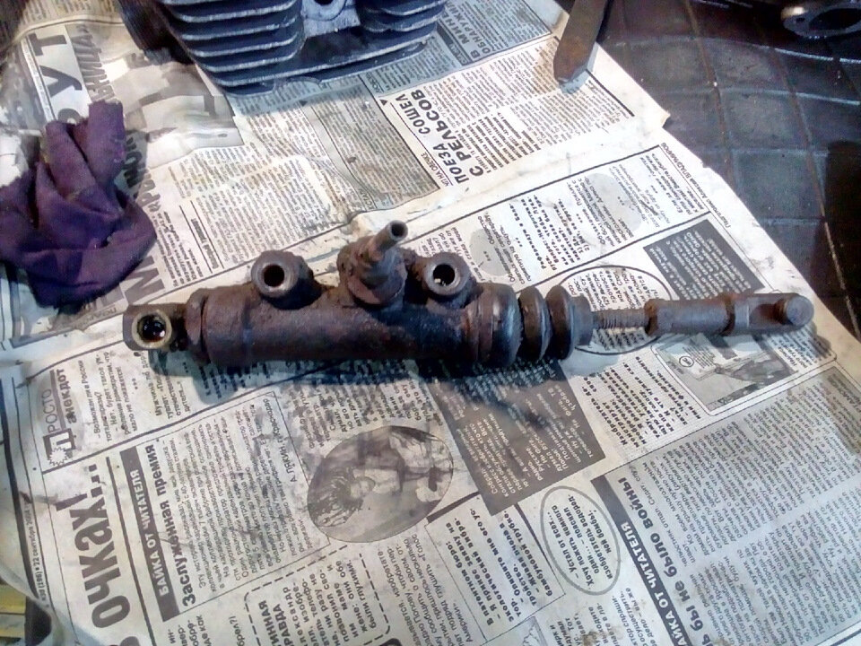 ГТЦ тут свой нового такого не найти .можно переделать кронштейн крепления под новые ,но лучше сохранить аутентичность  .