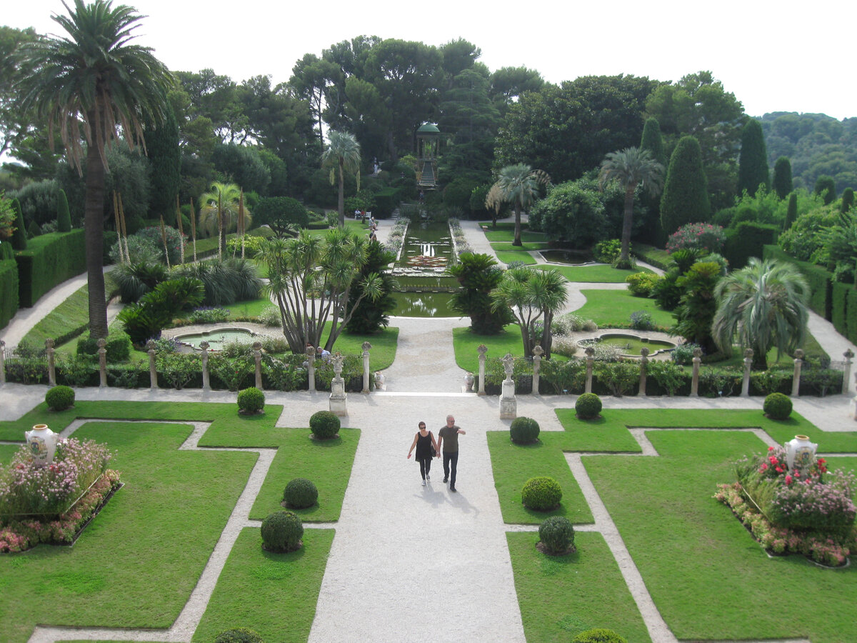 Вилла Ротшильд. Вид на парк. Фото автора