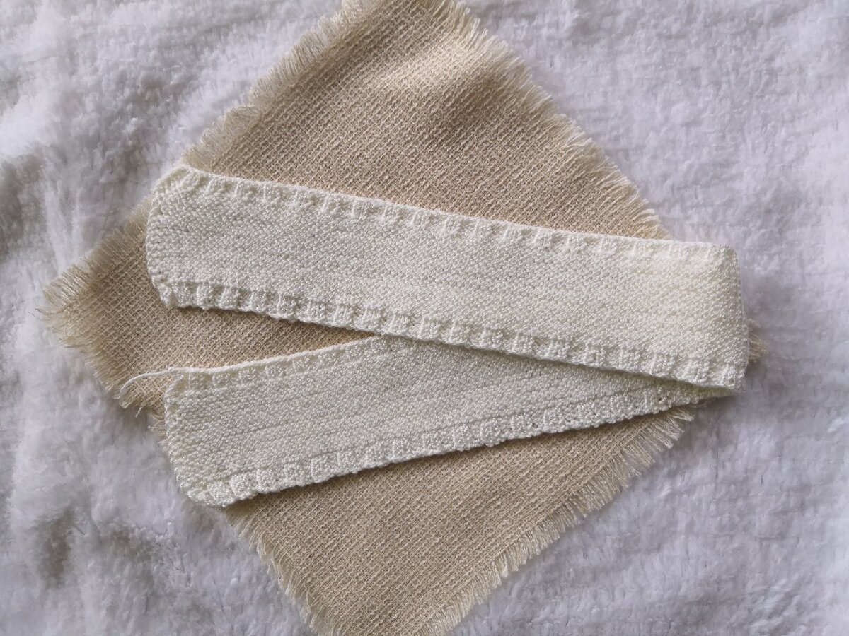 Связанная деталь . Повязка на голову.