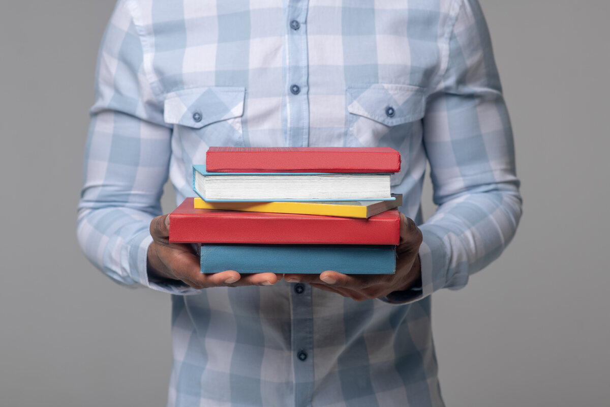 Чтение детям.