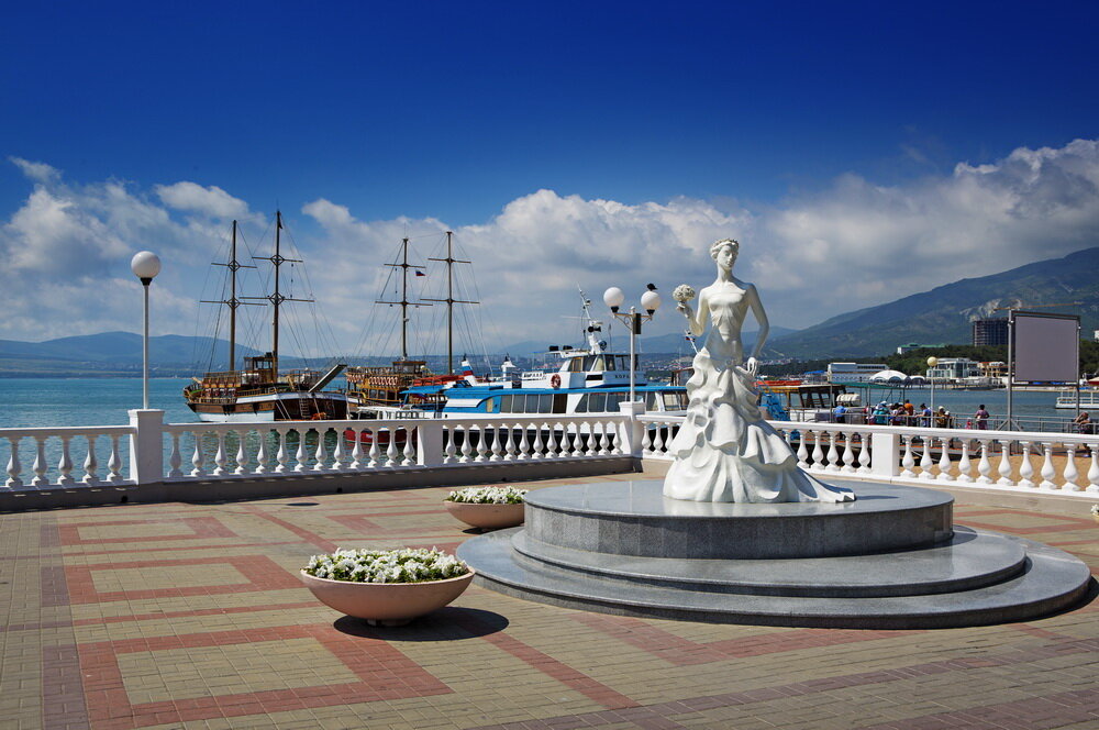 набережная в геленджике