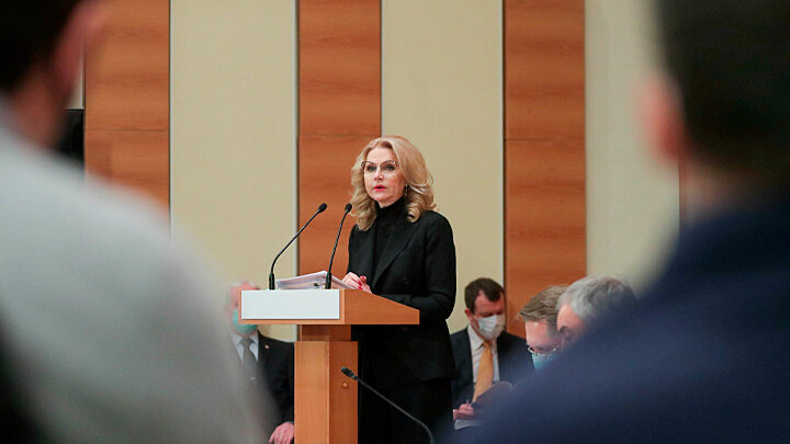 ЗАМЕСТИТЕЛЬ ПРЕДСЕДАТЕЛЯ ПРАВИТЕЛЬСТВА РФ ТАТЬЯНА ГОЛИКОВА ВО ВРЕМЯ ОБСУЖДЕНИЯ ДЕПУТАТАМИ ГОСУДАРСТВЕННОЙ ДУМЫ ЗАКОНОПРОЕКТОВ О QR-КОДАХ. ФОТО: ПРЕСС-СЛУЖБА ГОСДУМЫ / АГН "МОСКВА" 