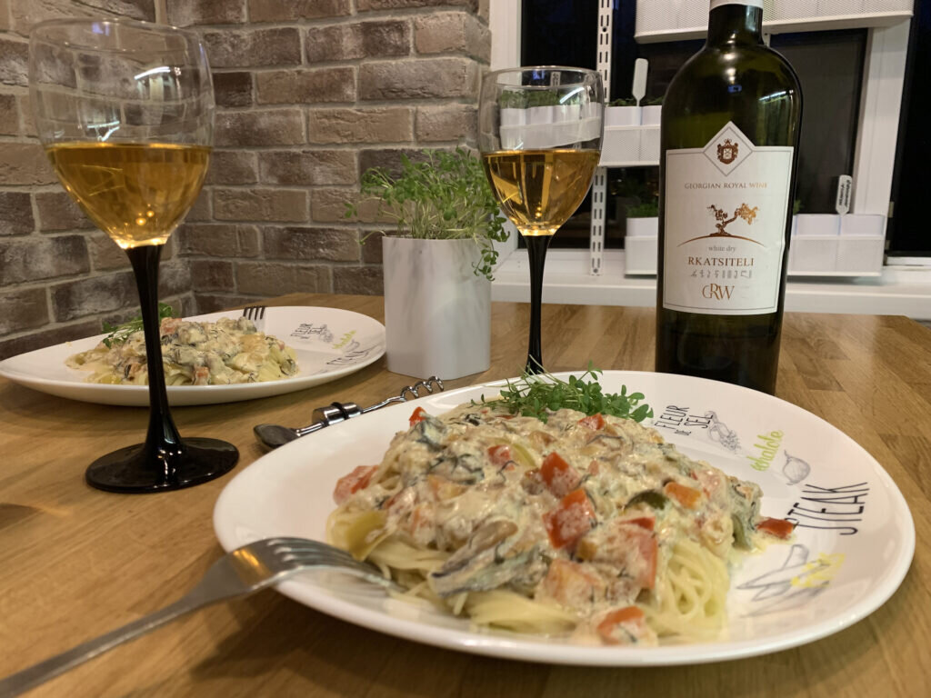    Поздний ужин только усилил чувство голода на следующий день / ©Getty images