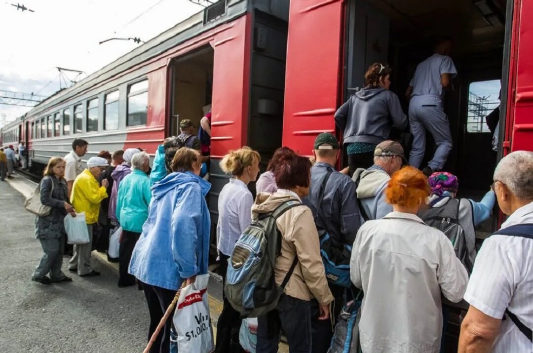 Электрички. Электричка аэрофлот новосибирск главный. Можно ли выйти раньше из электрички. Прелесть поезд сколько. Можно ли выйти раньше из электрички.