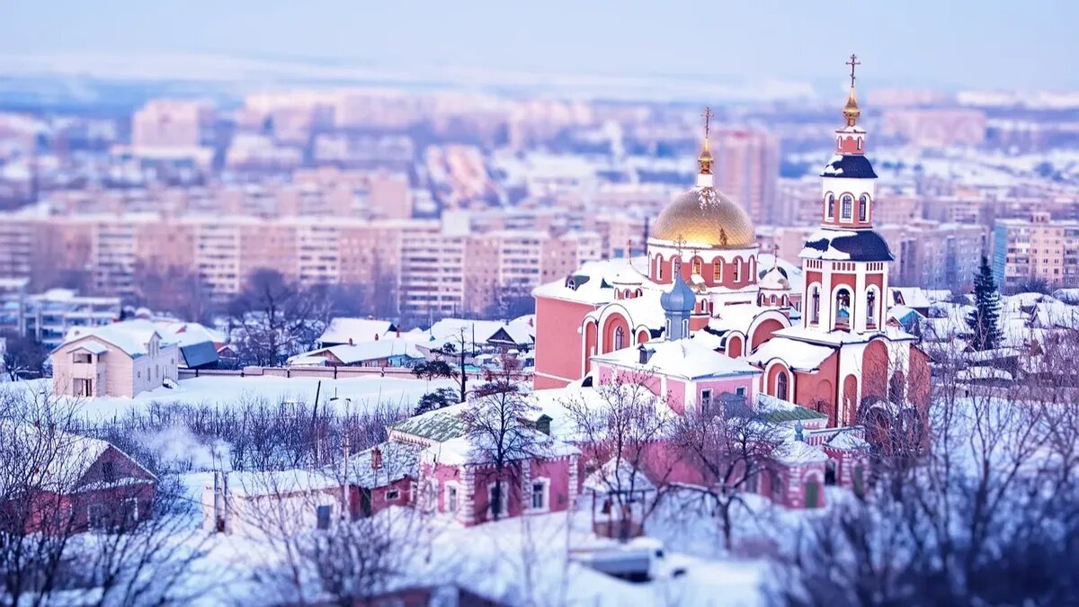 Зимнее утро и храм. Фото: pixabay.com