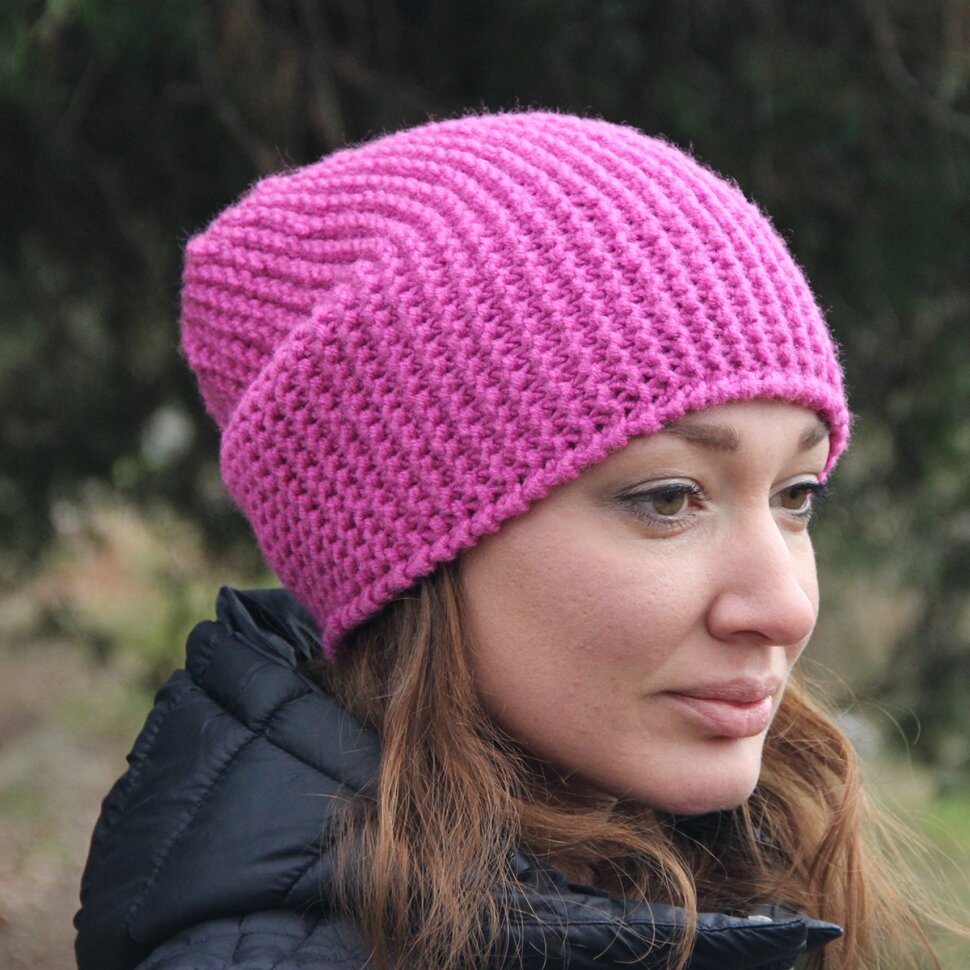 Вяжем шапку сами спицами