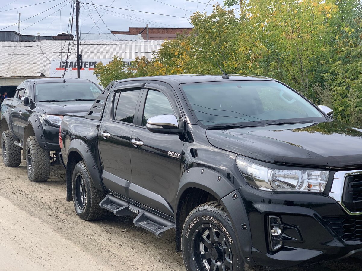 Небольшое кар-шоу состоялось на днях по случаю приезда партнеров из Русской Артели