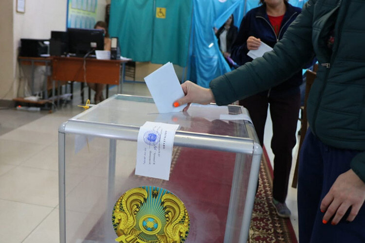 Голосование на президентских выборах в Казахстане. Фото с сайта Zakon.kz