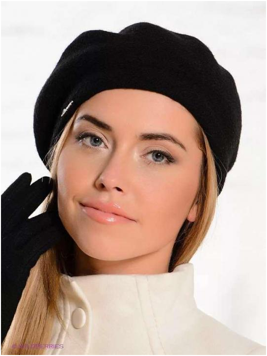 Не нужно полностью убирать волосы под головной убор. Фото из открытых источников