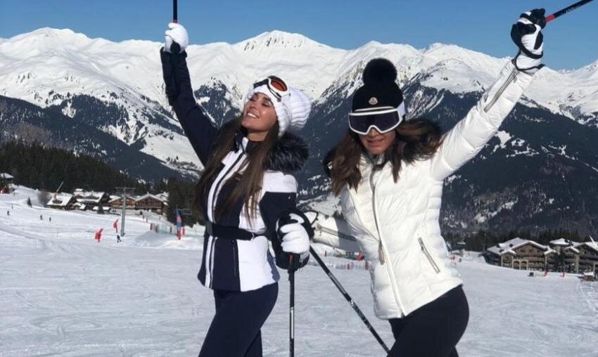 Бузовы Ольга и Анна на новогодних каникулах 2019г. в Куршевеле