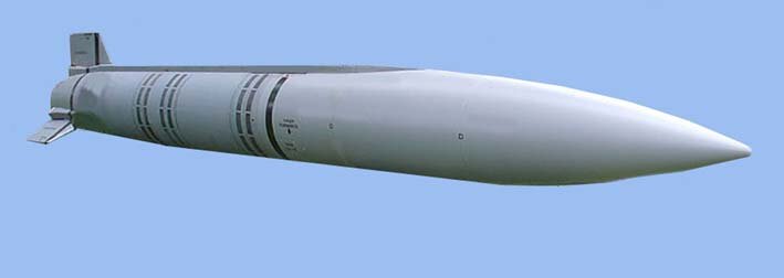 Циркон и кинжал сравнение. Х-15 аэробаллистическая ракета. Х-15 ракета гиперзвуковая. Гиперзвуковая аэробаллистическая ракета. Кинжал ракета гиперзвуковая.