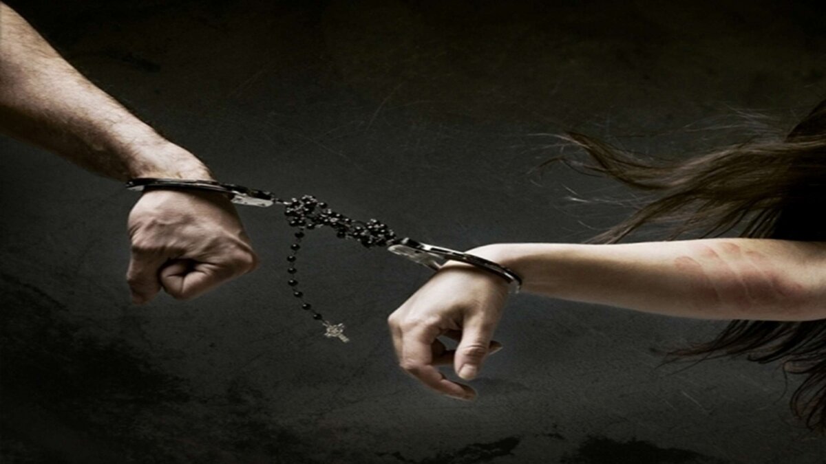 Держать его изо всех сил - это проигрышная тактика