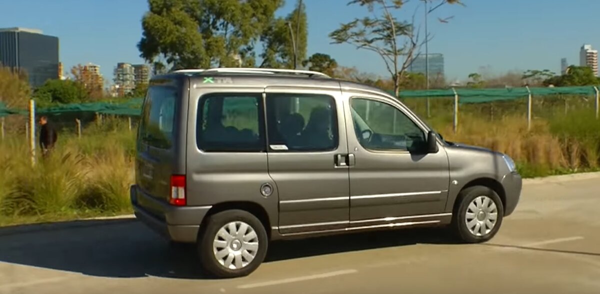 СИТРОЕН БЕРЛИНГО 2006 ГОДА ВЫПУСКА