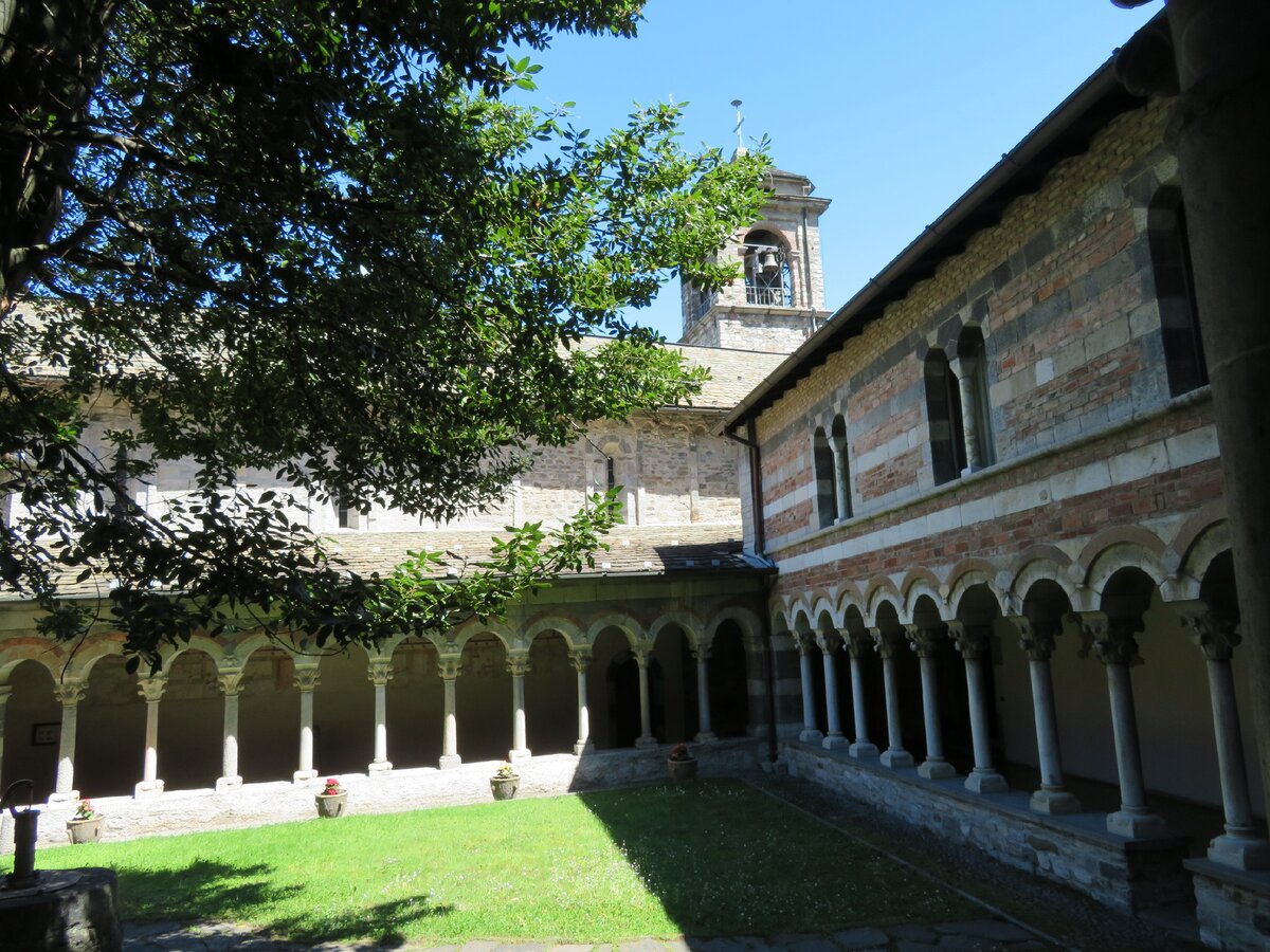 Аббатство Пиона