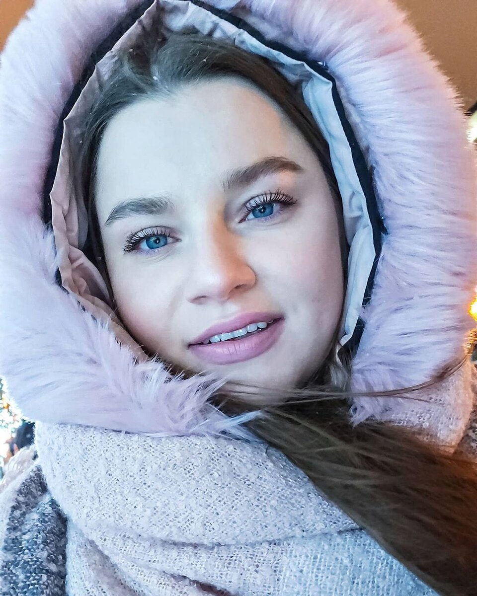 Лила молила