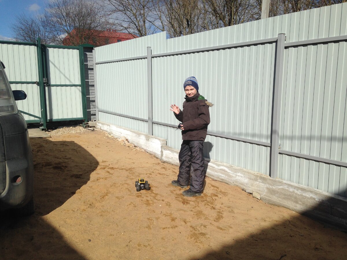 Большая и маленькая машинки