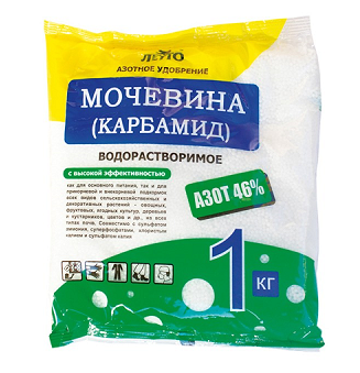 Упаковка Мочевины: источник азота  для первой подкормки озимого чеснока весной