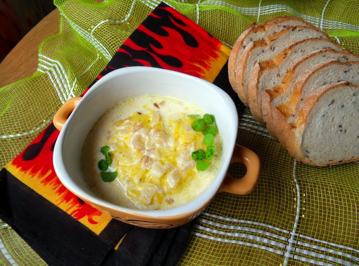 Луковый суп по-севильски