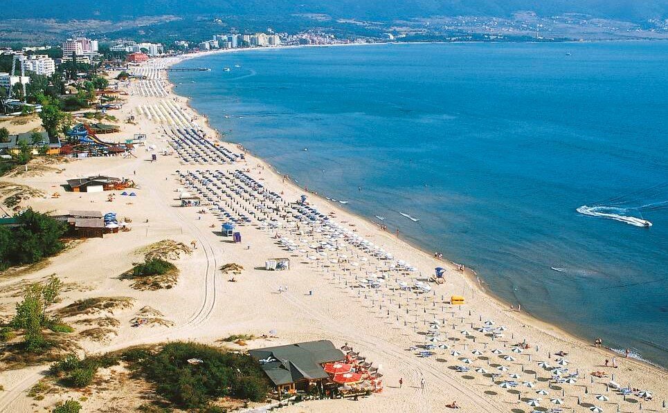 Солнечный берег