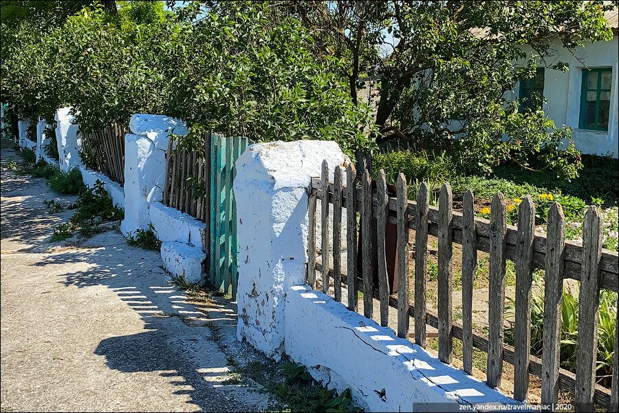 Бедненько, но чистенько: как живут люди в крымской глубинке (вдали от курортов и пляжей)