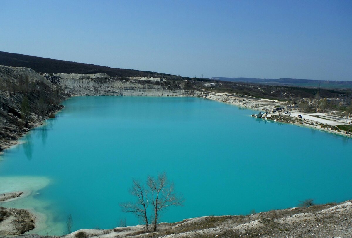 Марсианское озеро из интернета