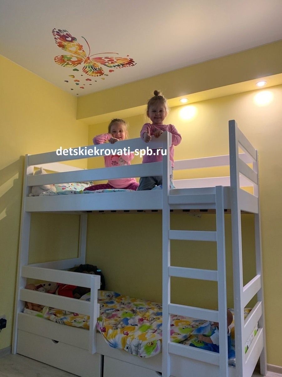 фото отсюда https://detskiekrovati-spb.ru/magazin/product/dvukh-yarusnaya-det-skaya-krovat-kadet-2