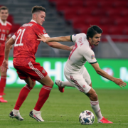 Россия – Венгрия: ключевой матч против прямого конкурента, возникшего из ниоткуда. Выиграть за 45 минут
14 октября 2020 10:58
Что нас будет ждать в ноябре – спокойный финиш с гандикапом или валидольные оглядки на параллельный матч? Ответ даст сегодняшняя игра против венгров.
