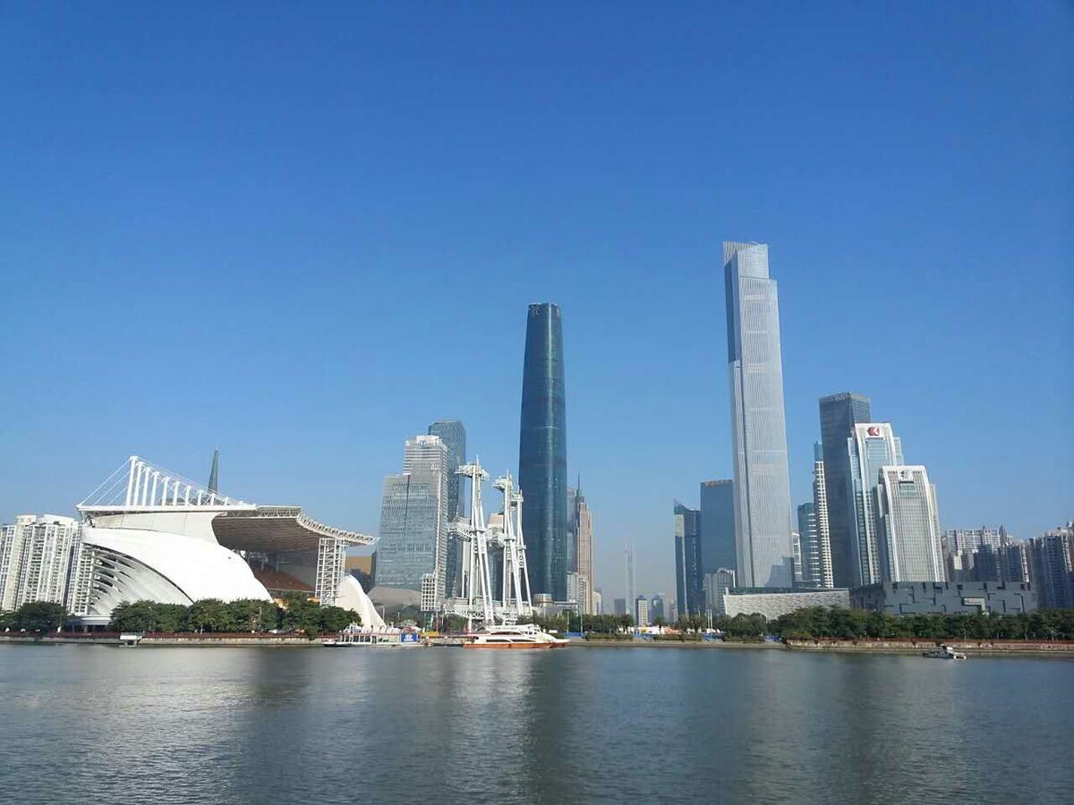 Самый центр Гуанчжоу. Круче, чем в Америке