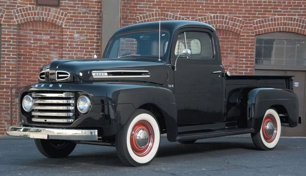 Ford F-Series 1948 год.