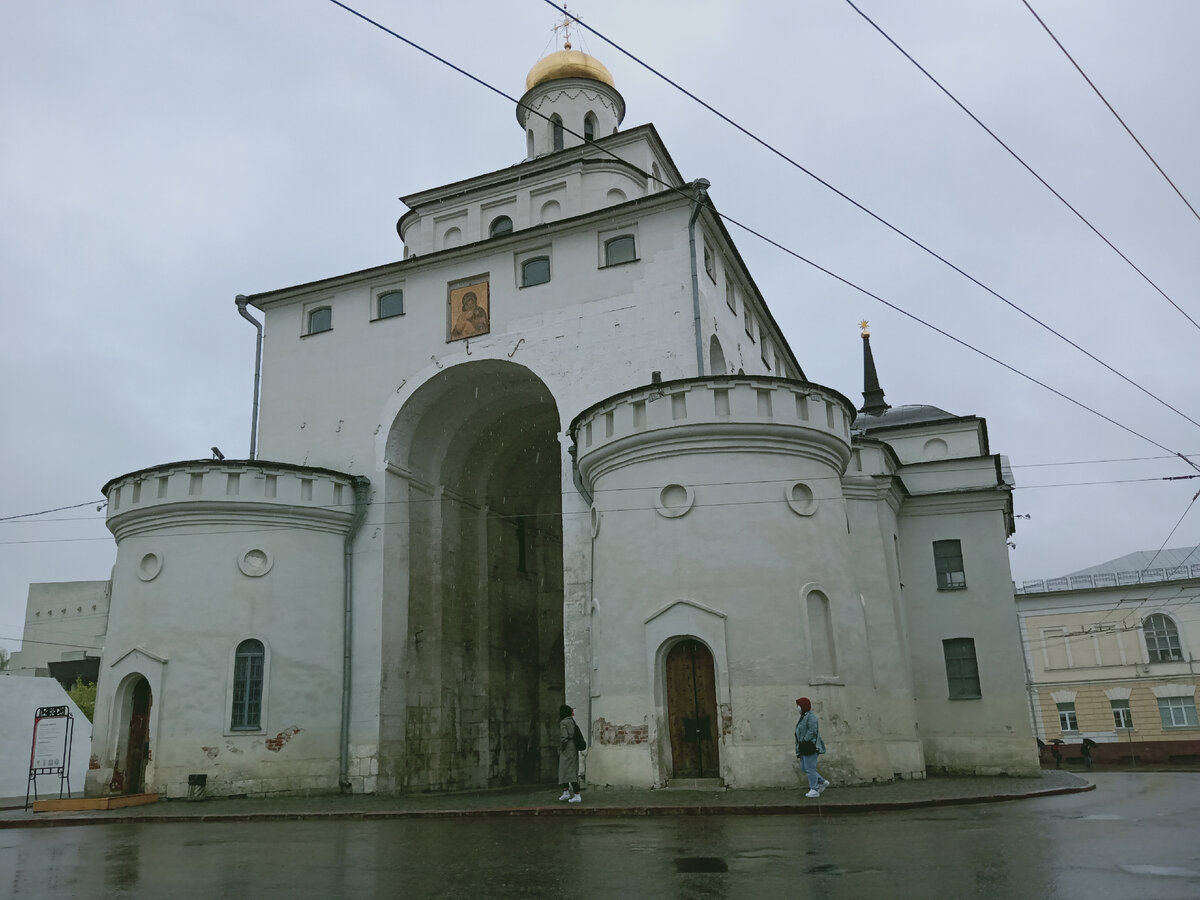 Россия. Владимир Золотые ворота